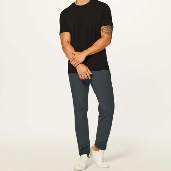 Lululemon Gray Commission Pant Slim 28x31 - Picture 5 of 16